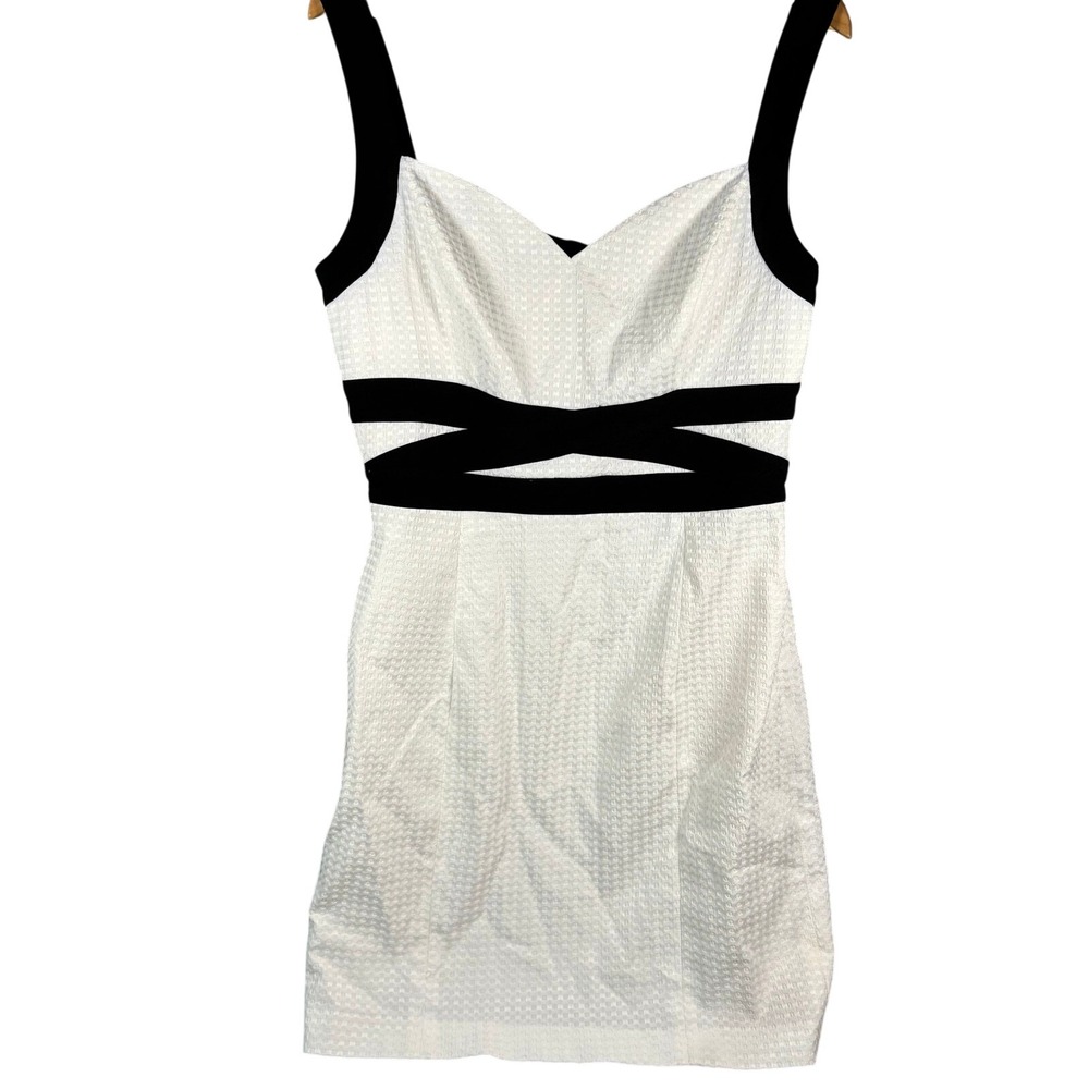 NWT GUESS Women's White Black Cutout Sheath Dress Size 14